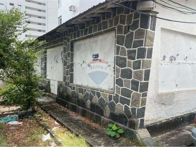 Vendo Casa Espinheiro - Recife com terreno de 645m²