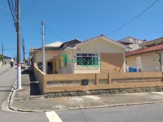 Casa à venda no bairro Bela Vista - São José/SC