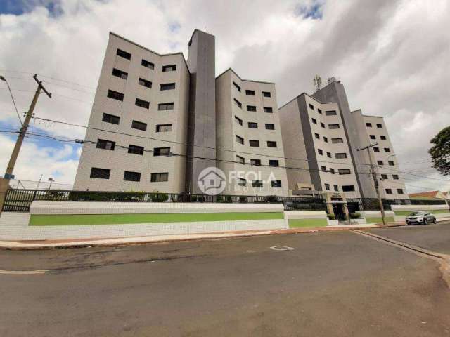 Apartamento para alugar, 90 m² por R$ 2.545,00/mês - Cidade Jardim I - Americana/SP
