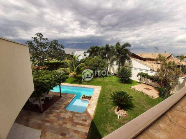 Casa com 3 dormitórios à venda, 383 m² por R$ 2.420.000,00 - Estância Hípica - Nova Odessa/SP