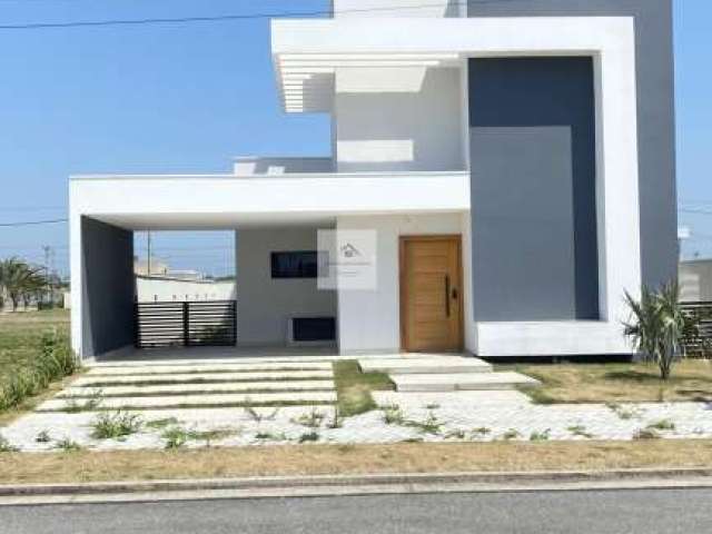 Belíssima casa linear moderna com pé direito duplo de altíssimo padrão com fachada imponente no Condomínio Terras do Alphaville Cabo Frio