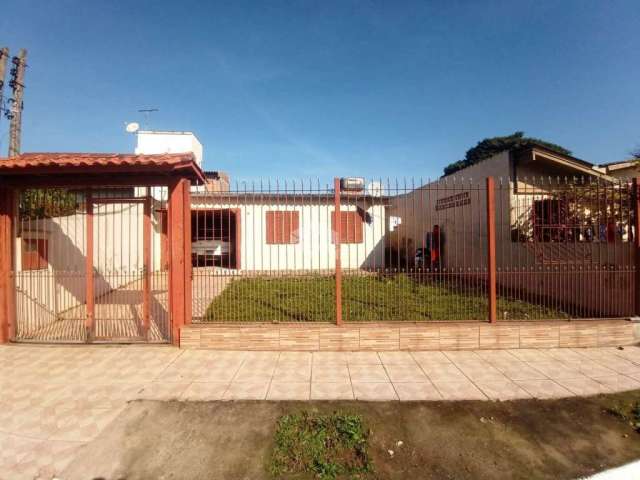 Casa / 3 Dormitórios / 2 Vagas / Guajuviras / Canoas