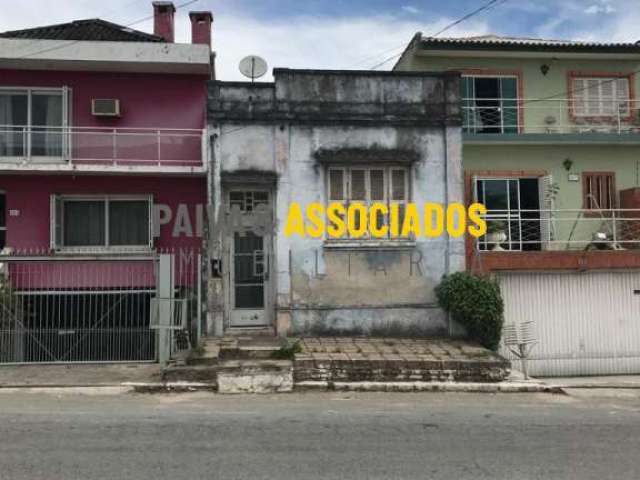 Casa com 2 quartos à venda na Conde de Porto Alegre, 561, Centro, Pelotas por R$ 150.000
