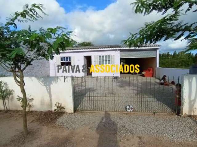 Casa com 2 quartos à venda na José Luiz Eslabão, 500, Centro, Capão do Leão por R$ 215.000