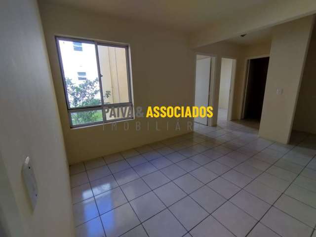Apartamento com 2 quartos para alugar na Luiz Braiile, 277, Três Vendas, Pelotas por R$ 825
