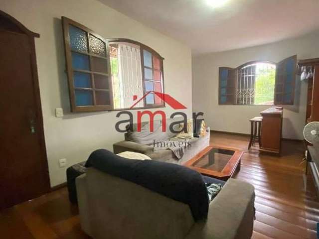 Casa com 5 quartos à venda na Rua Doutor Sylvio Menicucci, 332, Castelo, Belo Horizonte por R$ 1.490.000