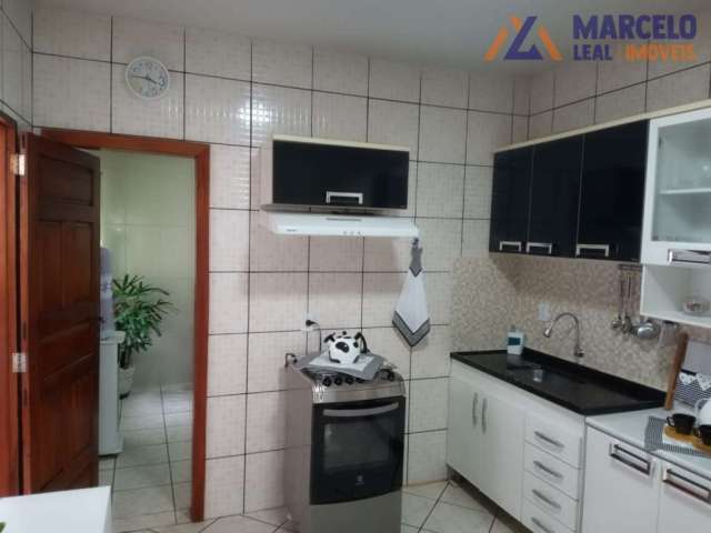 Casa com 02 salas podendo ser reversível para 3/4 em ótima localização no Bairro Ibirapuera em Vitória da Conquista - BA