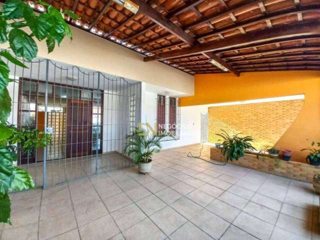 Casa com 4 dormitórios sendo 3 suítes (Próxima ao Hospital do Coração) à venda, 244 m² por R$ 479.900 - Lagoa Nova - Natal/RN