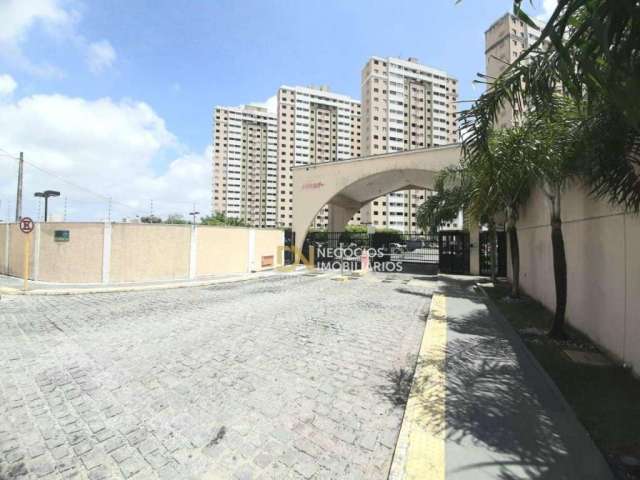 Apartamento com 2 dormitórios à venda, 55 m² por R$ 270.000,00 - Ponta Negra - Natal/RN