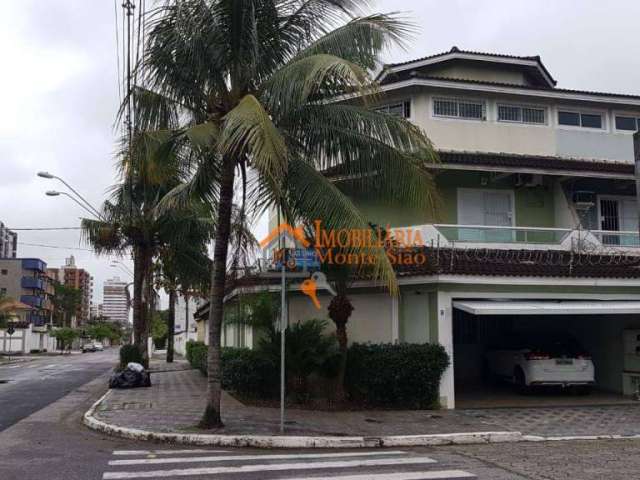 Sobrado com 4 dormitórios à venda, 280 m² por R$ 1.100.000,00 - Guilhermina - Praia Grande/SP