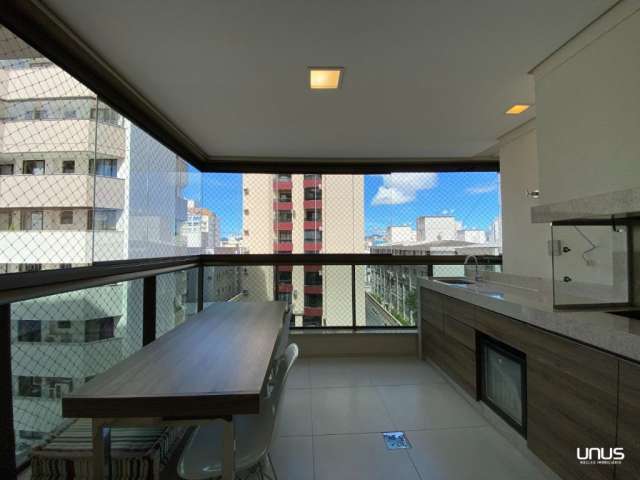 Lindo Apartamento de 3 dormitórios, 2 suítes, 3 vagas no Estreito - Florianópolis - SC