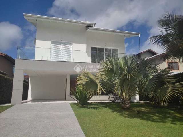 Casa em condomínio fechado com 3 quartos à venda na VICENTE DE CARVALHO, 161, Centro, Bertioga, 279 m2 por R$ 3.900.000