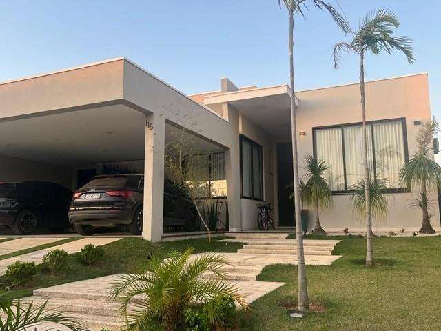 Casa com 3 quartos à venda na Carlos Alberto Matheus, 115, Centro, Vinhedo, 320 m2 por R$ 2.650.000