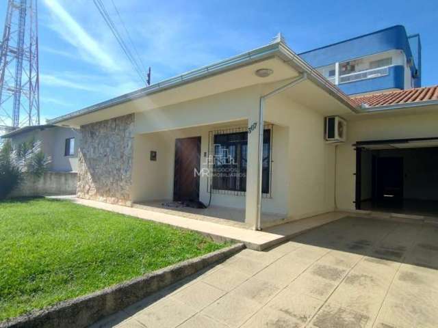 Casa à venda no bairro Serraria - São José/SC