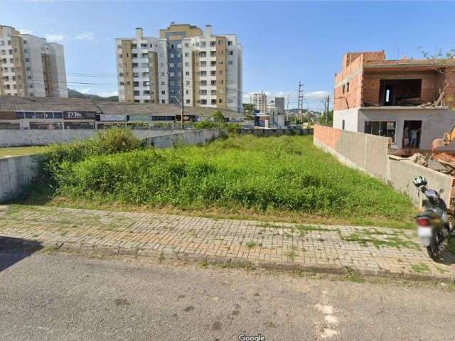 Terreno em condomínio fechado à venda na Rua dos Canários, 15, Pedra Branca, Palhoça por R$ 495.000