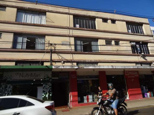Sala comercial para alugar na Rua Benjamin Constant, --, Centro, Londrina por R$ 400
