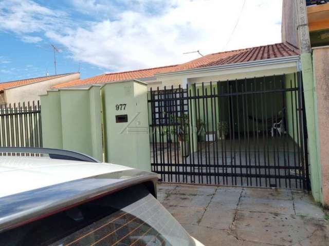 Casa com 3 quartos à venda na Avenida José Ventura Pinto, --, Califórnia, Londrina por R$ 650.000