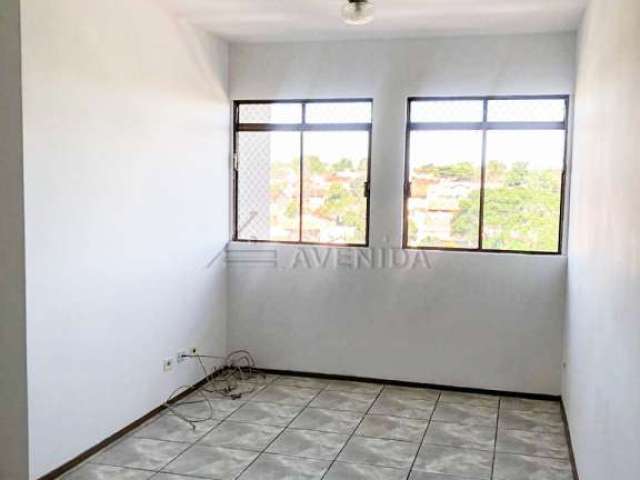 Apartamento com 3 quartos à venda na Rua Coronel Camisão, --, Jardim Europa, Londrina por R$ 215.000