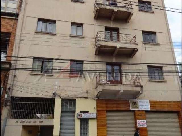 Apartamento com 1 quarto para alugar na Rua Benjamin Constant, --, Centro, Londrina por R$ 650