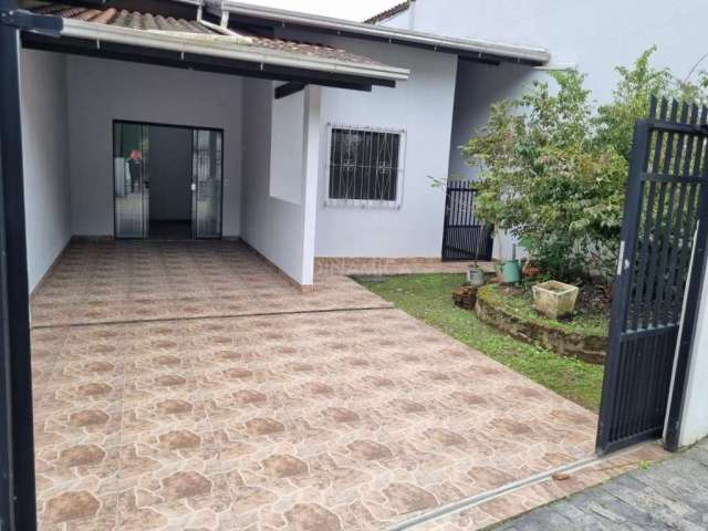 Casa com 2 quartos à venda na Rua Estrela, 46, Do Salto, Blumenau, 64 m2 por R$ 339.000
