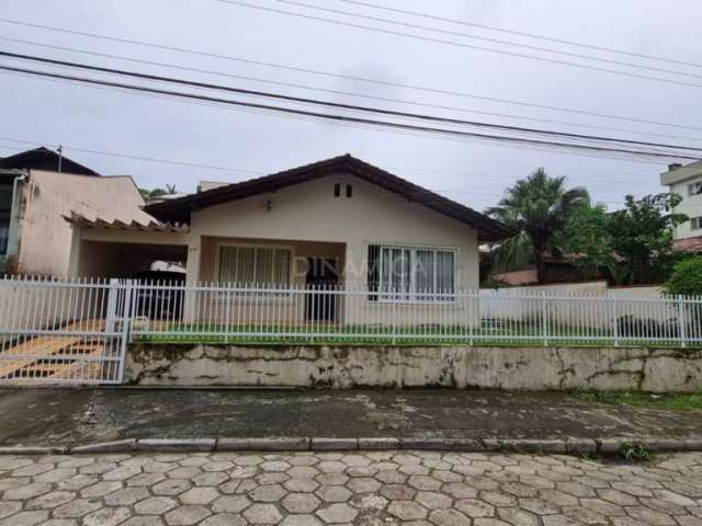 Casa com 3 quartos à venda na Rua Teresópolis, 342, Itoupava Seca, Blumenau, 183 m2 por R$ 750.000