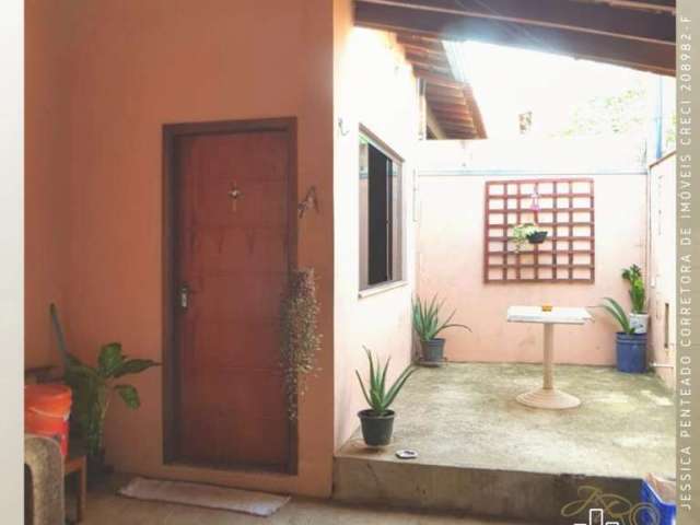 Casa para Venda em São João da Boa Vista, Jardim Primavera, 2 dormitórios, 1 banheiro, 3 vagas