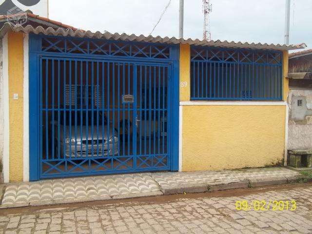 Casa no bairro Capuava em Mauá, com 2 dormitórios , 150 m², 3 vagas