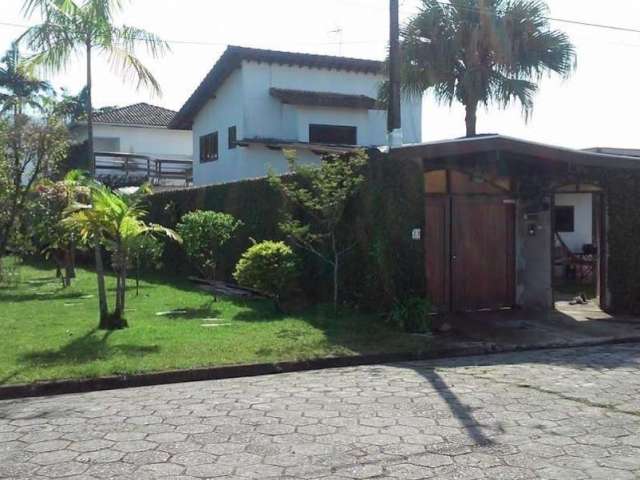 Sobrado com 4 dormitórios à venda, 167 m² por R$ 958.000,00 - Balneário Cidade Atlântica - Guarujá/SP