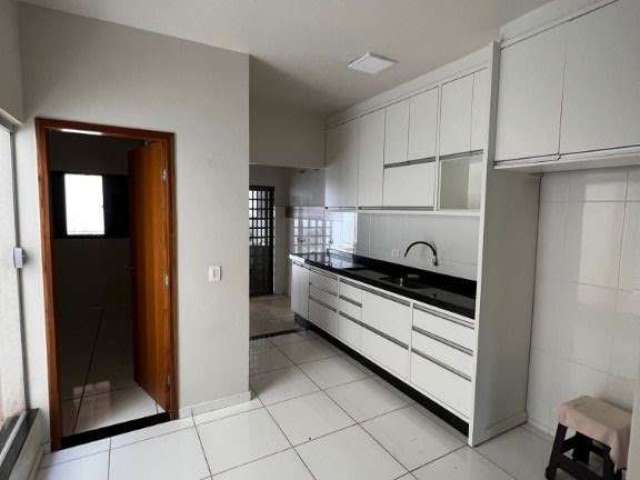 Casa com 2 dormitórios para alugar, 120 m² por R$ 1.770,00/mês - Colinas - Londrina/PR