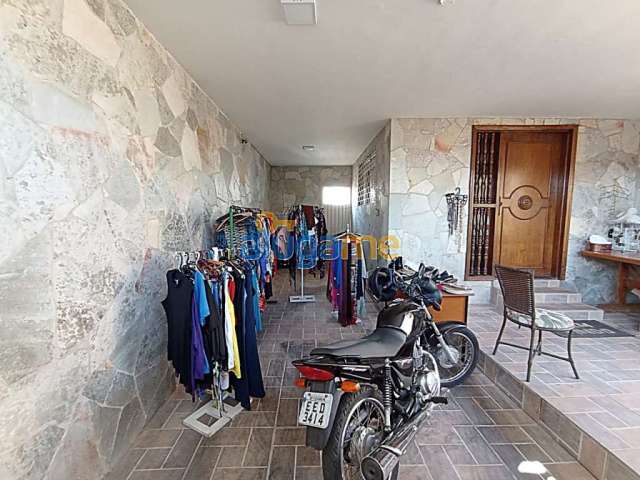 Casa com 2 quartos à venda na Rua Matão, 93, Vila Guzzo, Catanduva, 175 m2 por R$ 390.000