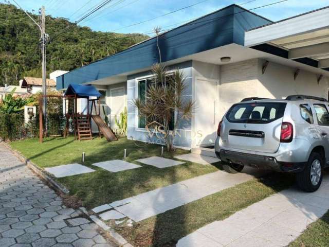 Casa com 4 dormitórios à venda, 224 m² por R$ 2.100.000,00 - Cachoeira do Bom Jesus - Florianópolis/SC