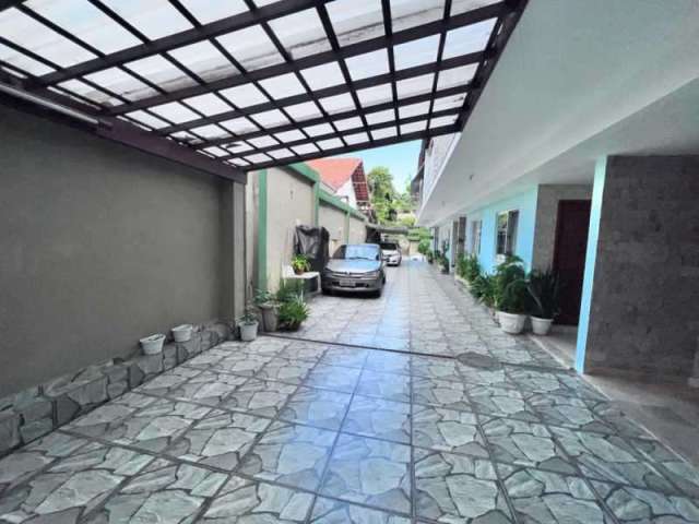 Casa em condomínio fechado com 2 quartos à venda na Rua Aristeu, Curicica, Rio de Janeiro, 80 m2 por R$ 240.000