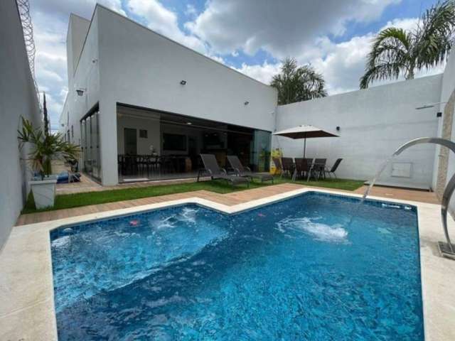 Casa com 4 quartos à venda no Jardim Karaíba, Uberlândia  por R$ 1.500.000