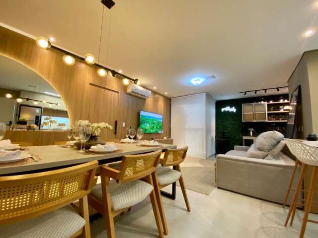 Apartamento  mobiliado e decorado, 2 quartos sendo 1 suite, 1 vaga, 72m2 no Saguaçu