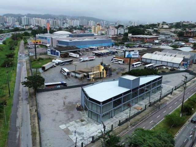 Loja para aluguel, no Bairro Capoeiras, Florianópolis-SC, com 50 vagas