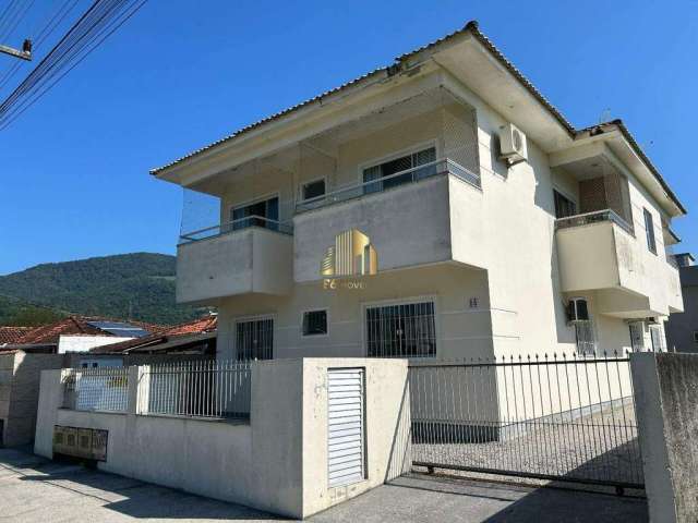 Apartamento à venda, no Bairro Fundos, Biguaçu-SC, com 2 quartos, com 1 vaga