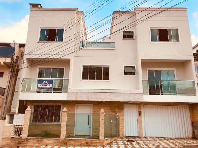 Casa com 5 quartos, 282 m², à venda por R$ 2.150.000- Rua Tailândia - Nações - Balneário Camboriú/SC