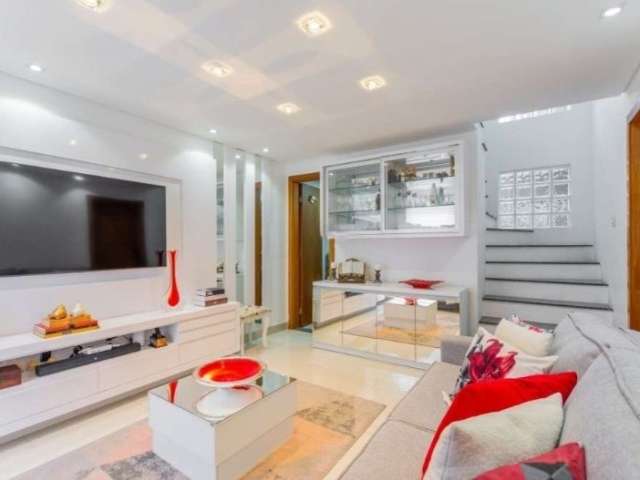 Sobrado com 3 dormitórios à venda, 129 m² por R$ 730.000 - Santa Felicidade - Curitiba/PR