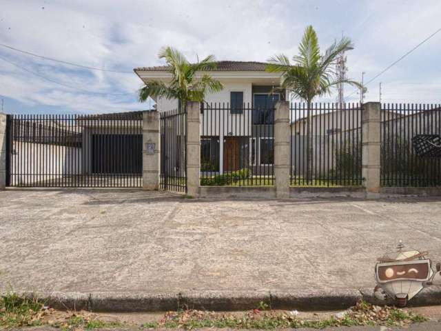 Sobrado com 3 dormitórios(1 suíte com closet)) à venda, 233 m² por R$ 1.300.000 - Uvaranas - Ponta Grossa/PR