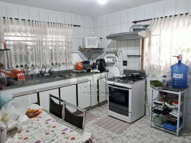 Casa com 3 dormitórios à venda, 200 m² por R$ 550.000,00 - Vila Nova - Santa Isabel/SP