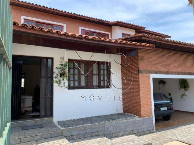 Sobrado com 5 dormitórios à venda, 320 m² por R$ 1.020.000,00 - Vila Oliveira - Mogi das Cruzes/SP