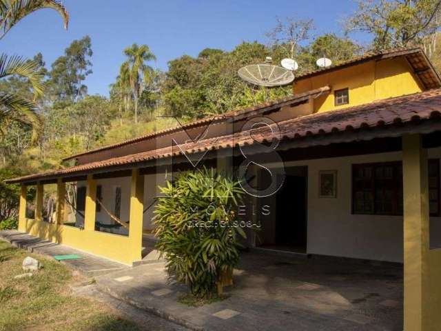 Chácara à venda, 56000 m² por R$ 1.272.000 - Freguesia da Escada - Guararema/SP