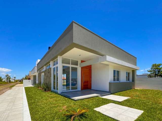 Casa com 3 dormitórios à venda, 145 m² por R$ 870.000,00 - Bellatorres - Passo de Torres/SC