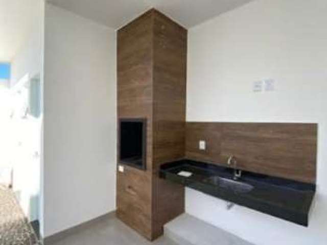 Casa para Venda em Uberlândia, Alto Umuarama, 3 dormitórios, 1 suíte, 1 banheiro, 2 vagas