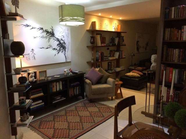 Casa com 3 quartos à venda na Rua Jornalista Newton Braga Mello, 910, Itaipu, Niterói por R$ 875.000