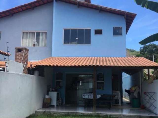 Casa com 2 quartos à venda na Rua Professor Luiz Raimundo Tavares de Azevedo, 910, Piratininga, Niterói por R$ 650.000