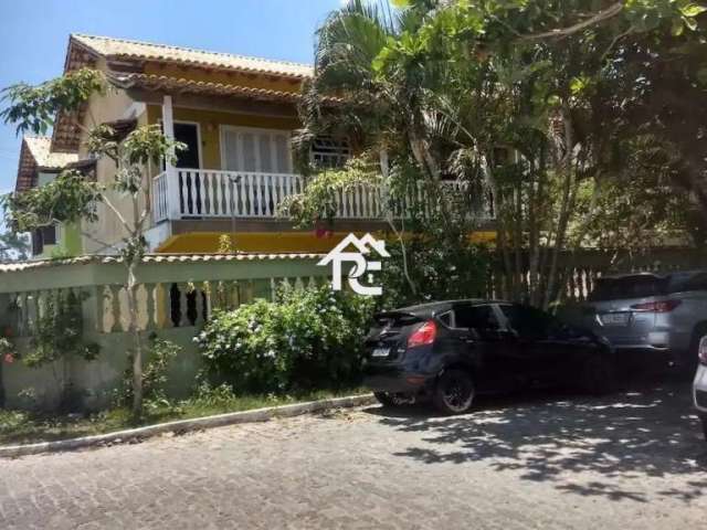 Casa em condomínio fechado com 2 quartos para alugar na Raquel Schver, 105, Braga, Cabo Frio por R$ 2.500
