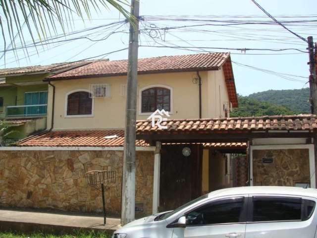 Casa com 3 quartos à venda na Maria Izabel Bolckau, 10, Maravista, Niterói por R$ 790.000