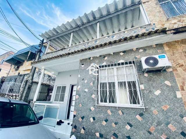 Casa em condomínio fechado com 2 quartos para alugar na Manoel Crista, 10, Fonseca, Niterói por R$ 3.200