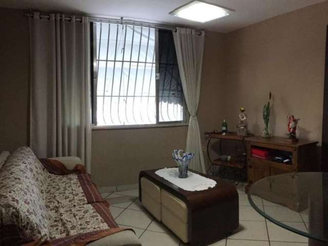 Apartamento com 2 quartos à venda na Rua Marechal Deodoro, 910, Centro, Niterói por R$ 294.700